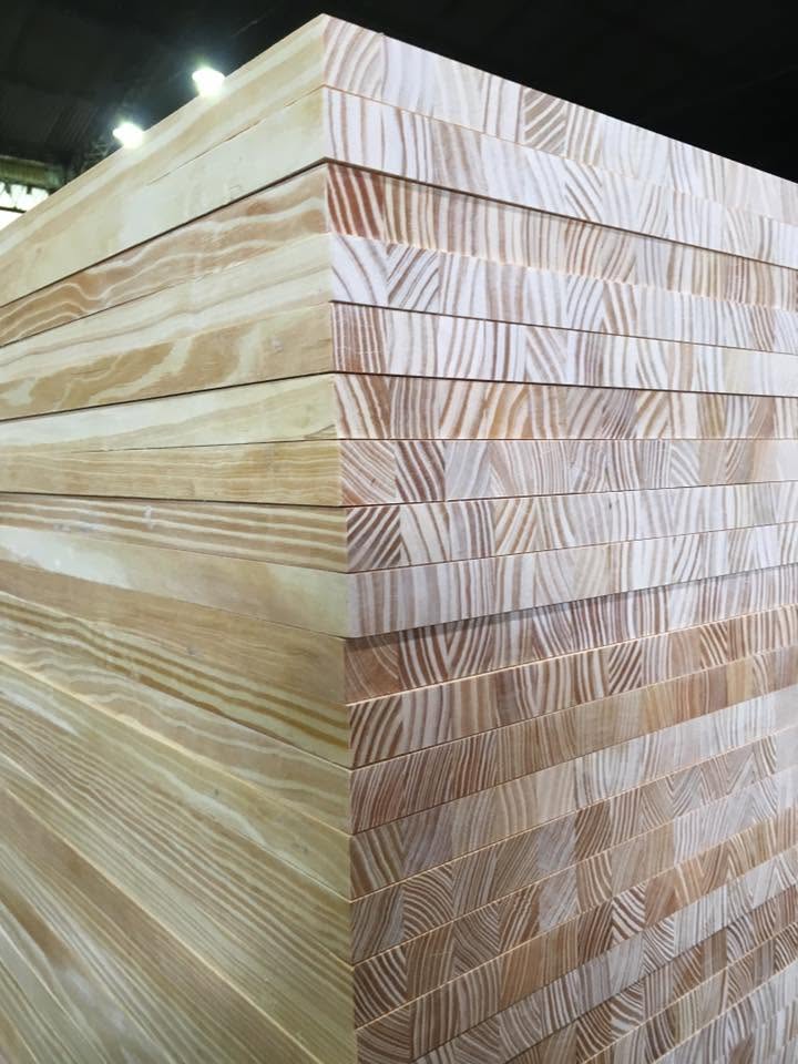 Panel de madera de grandes dimensiones